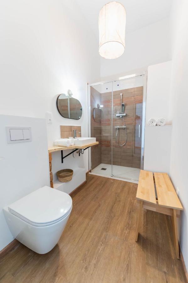 Ty Monde - Chambres D'Hotes En Finistere Poullaouen ภายนอก รูปภาพ