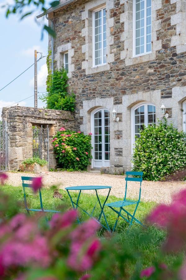 Ty Monde - Chambres D'Hotes En Finistere Poullaouen ภายนอก รูปภาพ